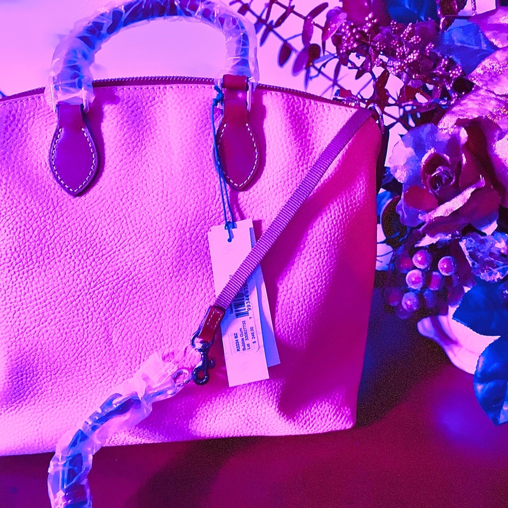 NWT Dooney & Bourke Barbie Pink Leather Bag - Picture 9 of 12